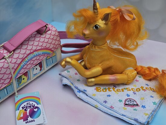 image_2 (3) Lore Butterscotch Unicorn Reborn Doll